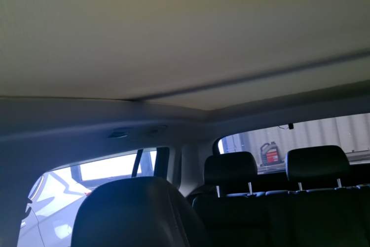 Used Volkswagen Tiguan 2016 280TSI Automatic Two-Wheel Drive Silk Road Comfort Edition Headliner