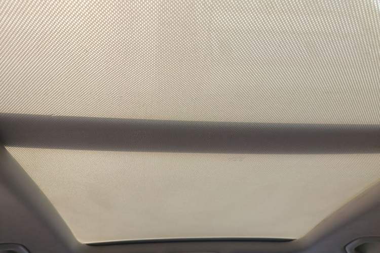 Used Volkswagen Tiguan 2016 280TSI Automatic Two-Wheel Drive Silk Road Comfort Edition Headliner