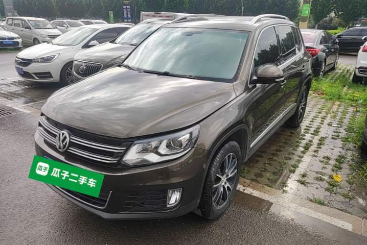 Used Volkswagen Tiguan 2016 300TSI Automatic Two-Wheel Drive Luxury Edition Guazi used car, China used car export, Used car for sale, Used  cars, Cheapest cars for sale