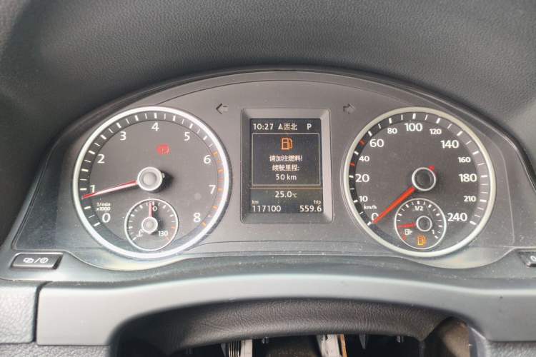 Used Volkswagen Tiguan 2016 300TSI Automatic Two-Wheel Drive Luxury Edition Instrument Cluster