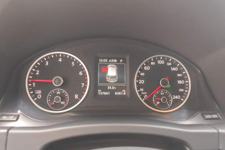 Used Volkswagen Tiguan 2016 300TSI Automatic Two-Wheel Drive Luxury Edition Instrument Cluster