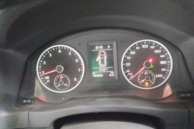 Used Volkswagen Tiguan 2016 300TSI Automatic All-Wheel Drive Fashion Vision Edition Instrument Cluster