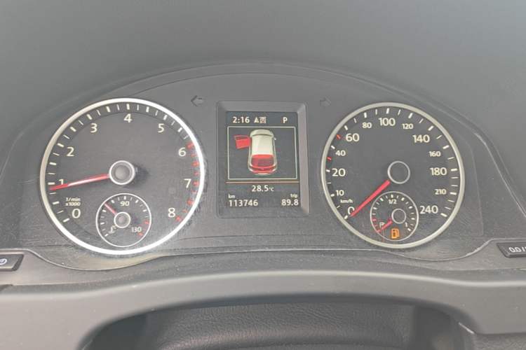 Used Volkswagen Tiguan 2016 300TSI Automatic Two-Wheel Drive Luxury Edition Instrument Cluster