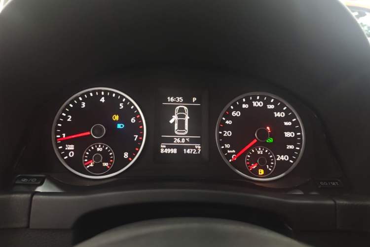 Used Volkswagen Tiguan 2016 300TSI Automatic Two-Wheel Drive Trend Edition Instrument Cluster