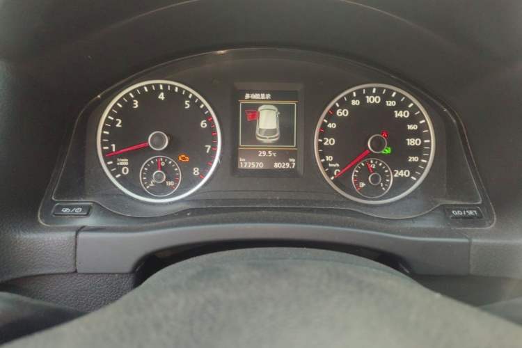 Used Volkswagen Tiguan 2016 300TSI Automatic Two-Wheel Drive Luxury Edition Instrument Cluster