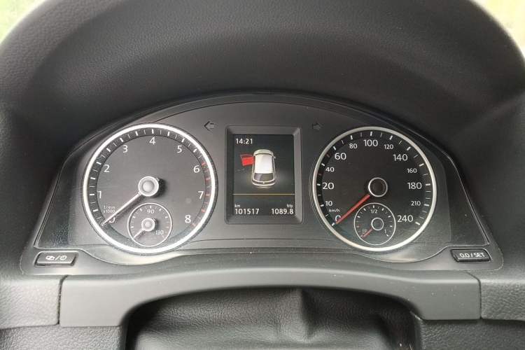 Used Volkswagen Tiguan 2016 330TSI Automatic All-Wheel-Drive Flagship Edition Instrument Cluster