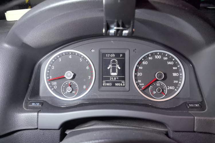 Used Volkswagen Tiguan 2016 300TSI Automatic All-Wheel Drive Fashion Vision Edition Instrument Cluster