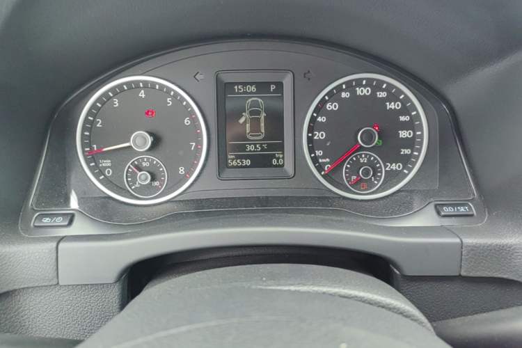 Used Volkswagen Tiguan 2016 300TSI Automatic Two-Wheel Drive Comfort Edition Instrument Cluster