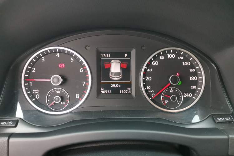 Used Volkswagen Tiguan 2016 300TSI Automatic Two-Wheel Drive Luxury Edition Instrument Cluster