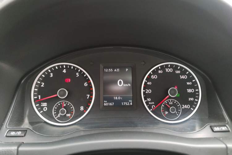 Used Volkswagen Tiguan 2016 300TSI Automatic Two-Wheel Drive Luxury Edition Instrument Cluster