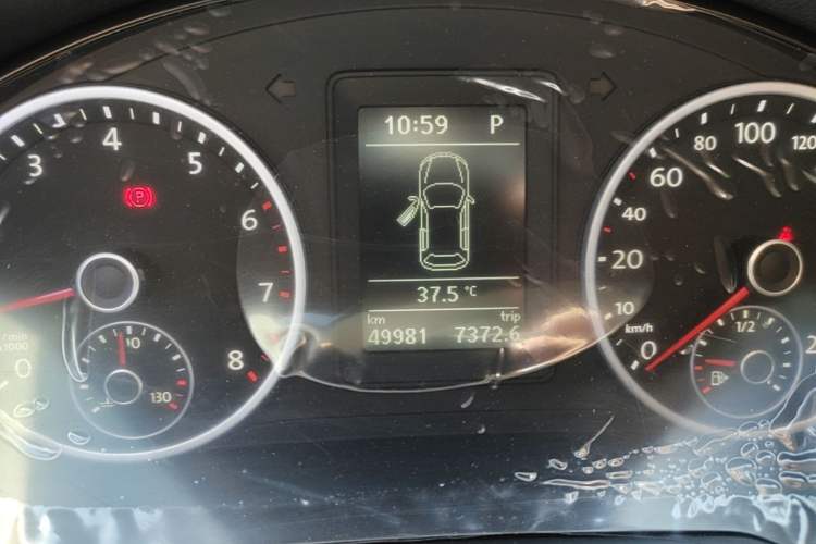 Used Volkswagen Tiguan 2016 300TSI Automatic Two-Wheel Drive Trend Edition Instrument Cluster