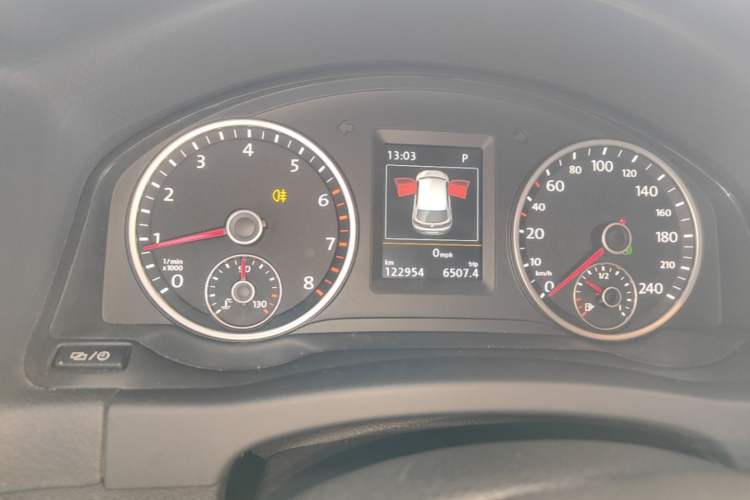 Used Volkswagen Tiguan 2016 300TSI Automatic All-Wheel Drive Luxury Edition Instrument Cluster