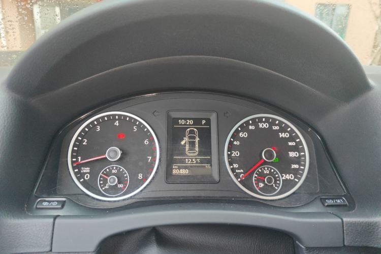 Used Volkswagen Tiguan 2016 300TSI Automatic Two-Wheel Drive Comfort Edition Instrument Cluster