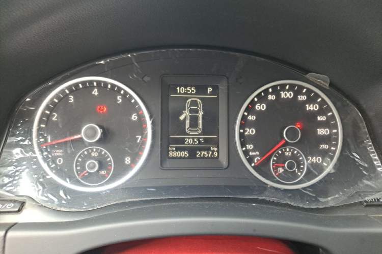 Used Volkswagen Tiguan 2016 280TSI Automatic Two-Wheel-Drive Silk Road Style Edition Instrument Cluster