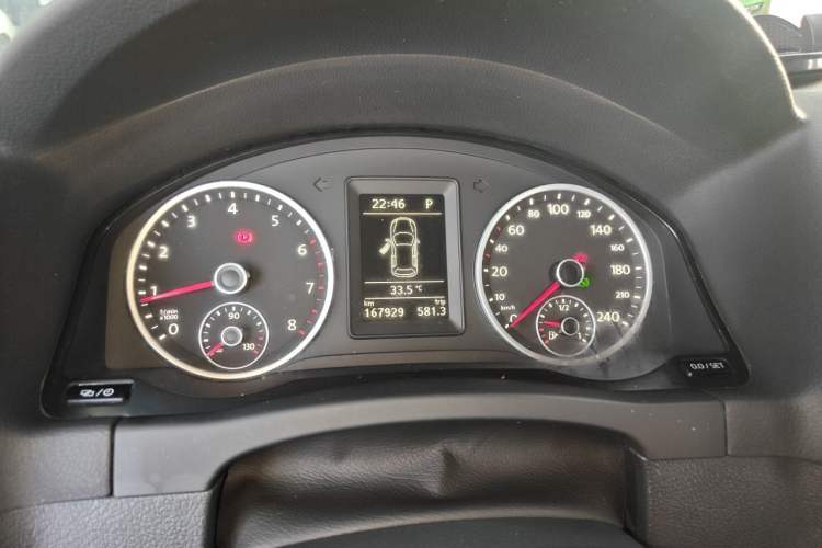 Used Volkswagen Tiguan 2016 300TSI Automatic All-Wheel Drive Fashion Vision Edition Instrument Cluster