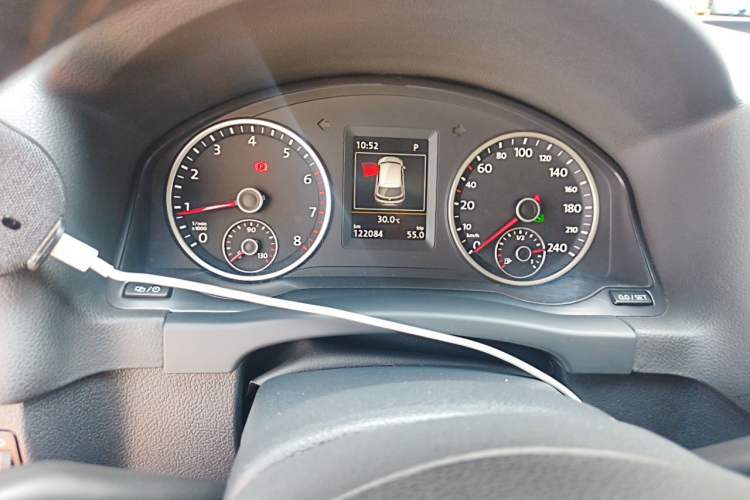 Used Volkswagen Tiguan 2016 300TSI Automatic All-Wheel Drive Luxury Edition Instrument Cluster