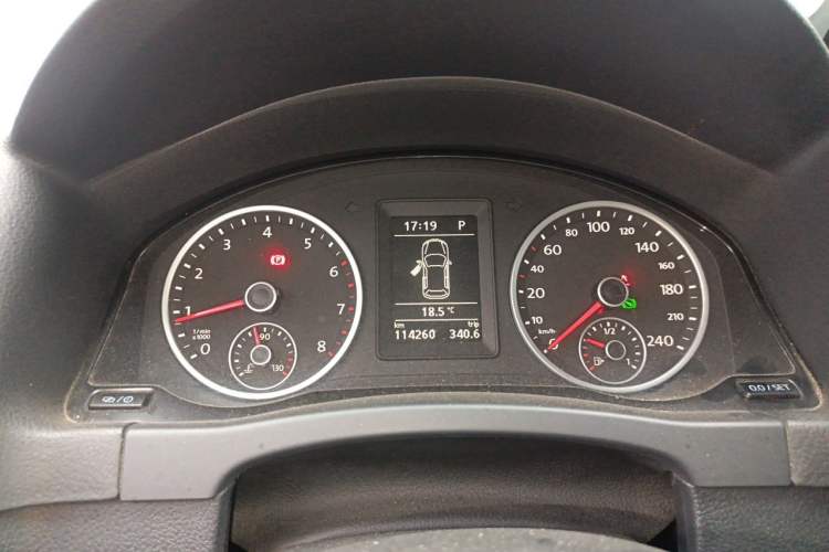 Used Volkswagen Tiguan 2016 300TSI Automatic All-Wheel Drive Fashion Vision Edition Instrument Cluster