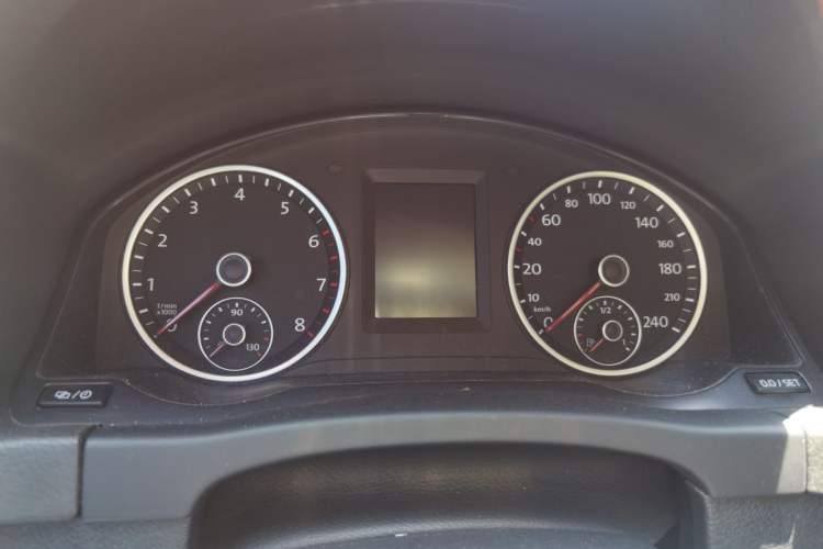Used Volkswagen Tiguan 2016 300TSI Automatic All-Wheel Drive Luxury Edition Instrument Cluster