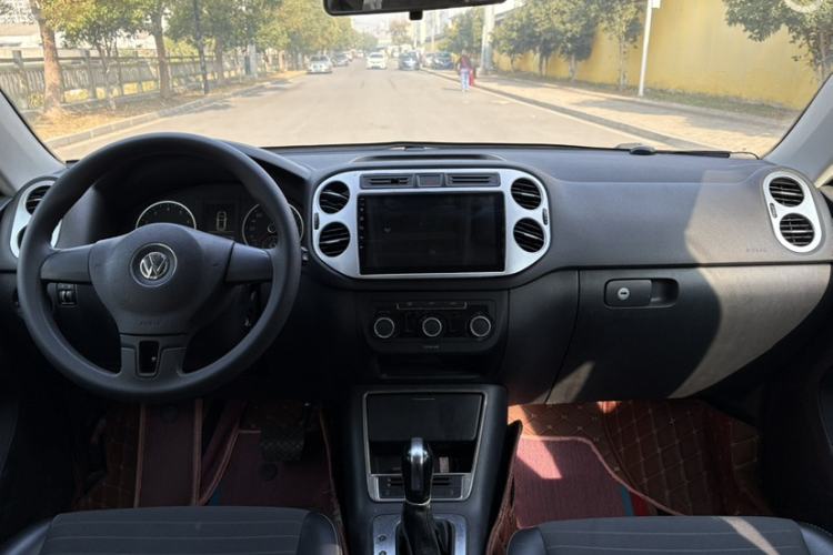 Used Volkswagen Tiguan 2016 300TSI Automatic Two-Wheel Drive Trend Edition Interior 1