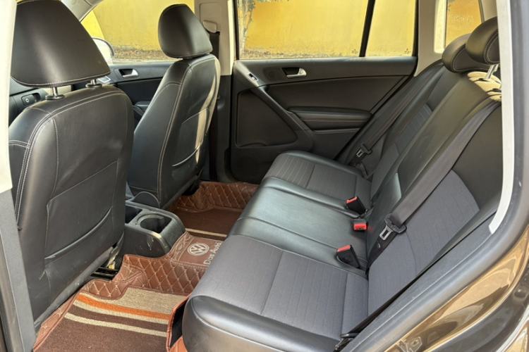 Used Volkswagen Tiguan 2016 300TSI Automatic Two-Wheel Drive Trend Edition Interior 3
