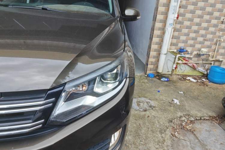 Used Volkswagen Tiguan 2016 300TSI Automatic Two-Wheel Drive Luxury Edition Left Front Headlight