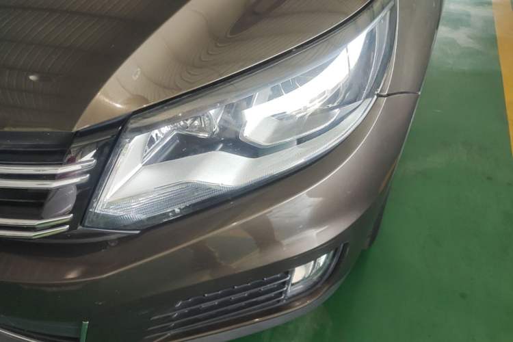 Used Volkswagen Tiguan 2016 300TSI Automatic All-Wheel Drive Fashion Vision Edition Left Front Headlight