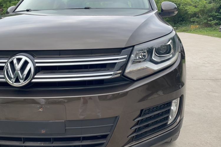 Used Volkswagen Tiguan 2016 280TSI Automatic Two-Wheel-Drive Silk Road Style Edition Left Front Headlight