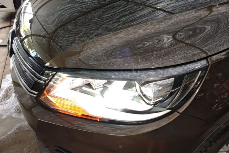 Used Volkswagen Tiguan 2016 280TSI Automatic Two-Wheel-Drive Silk Road Style Edition Left Front Headlight