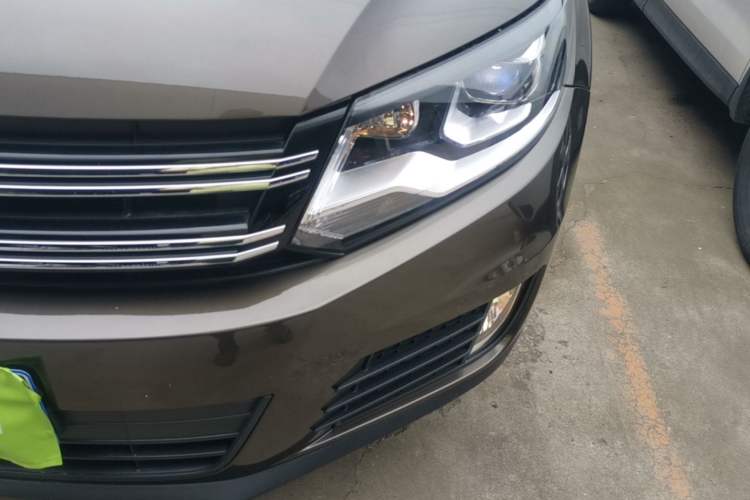 Used Volkswagen Tiguan 2016 300TSI Automatic Two-Wheel Drive Trend Edition Left Front Headlight