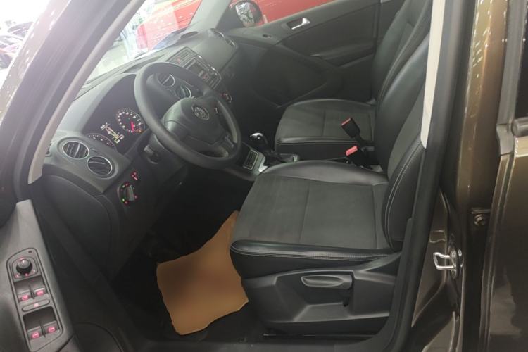 Used Volkswagen Tiguan 2016 300TSI Automatic Two-Wheel Drive Trend Edition Left Front Seat