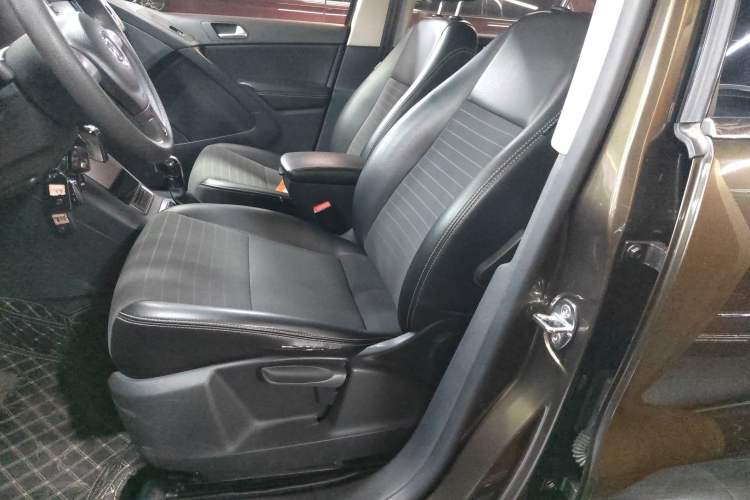 Used Volkswagen Tiguan 2016 300TSI Automatic Two-Wheel Drive Trend Edition Left Front Seat