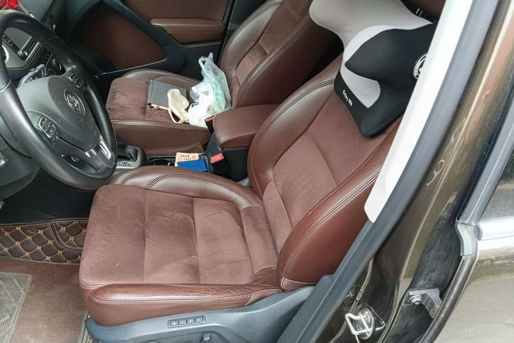 Used Volkswagen Tiguan 2016 330TSI Automatic All-Wheel-Drive Flagship Edition Left Front Seat