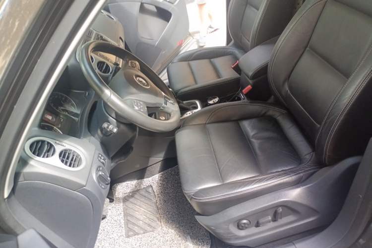 Used Volkswagen Tiguan 2016 300TSI Automatic Two-Wheel Drive Luxury Edition Left Front Seat