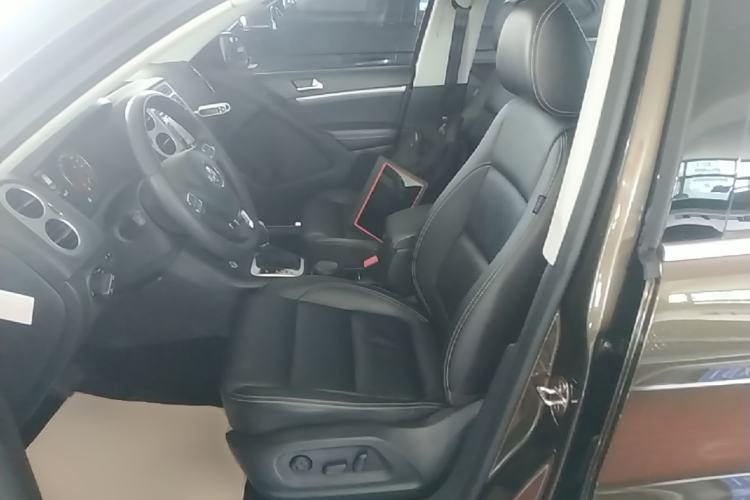 Used Volkswagen Tiguan 2016 300TSI Automatic Two-Wheel Drive Luxury Edition Left Front Seat