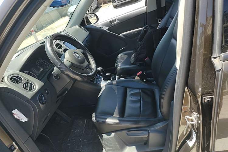 Used Volkswagen Tiguan 2016 300TSI Automatic Two-Wheel Drive Trend Edition Left Front Seat