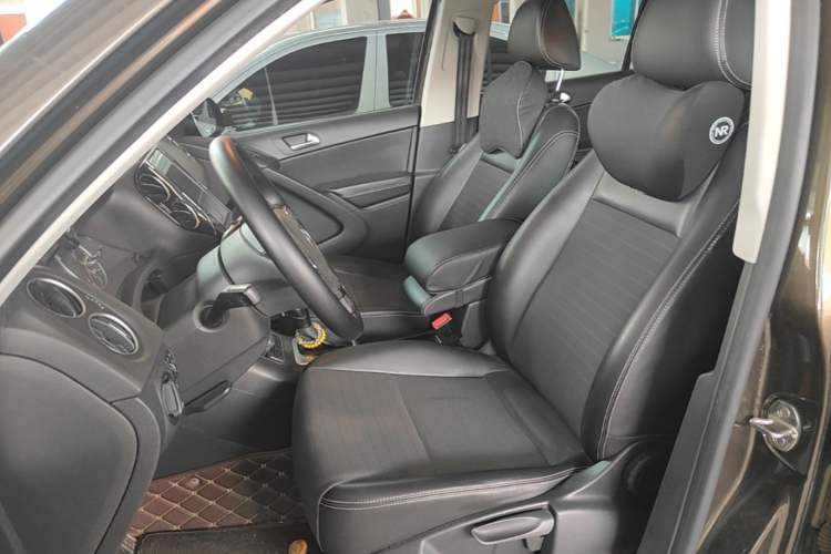 Used Volkswagen Tiguan 2016 280TSI Automatic Two-Wheel-Drive Silk Road Style Edition Left Front Seat