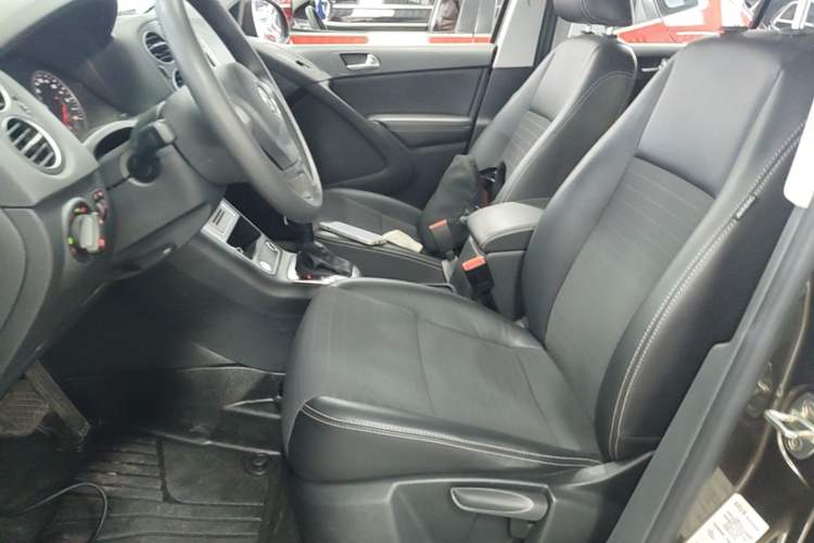 Used Volkswagen Tiguan 2016 280TSI Automatic Two-Wheel-Drive Silk Road Style Edition Left Front Seat