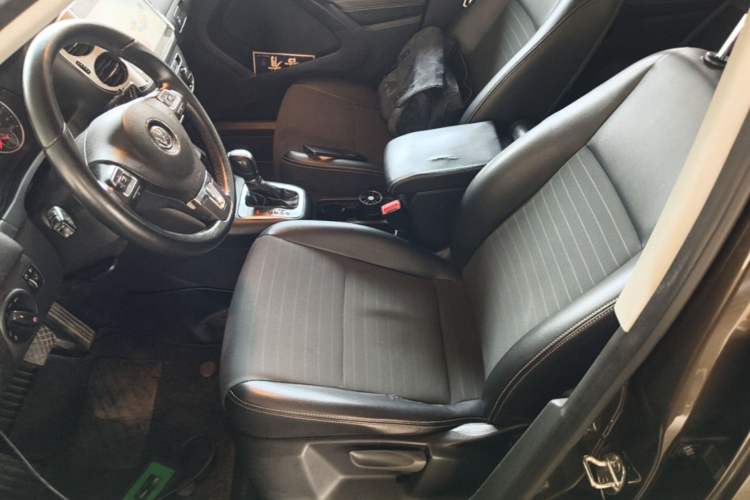 Used Volkswagen Tiguan 2016 300TSI Automatic All-Wheel Drive Fashion Vision Edition Left Front Seat