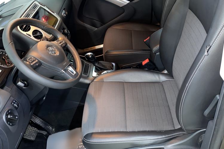 Used Volkswagen Tiguan 2016 300TSI Automatic Two-Wheel Drive Trend Edition Left Front Seat