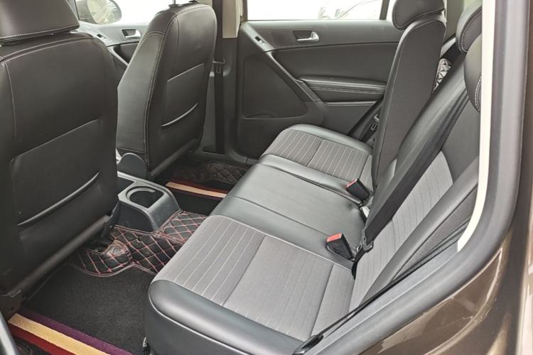 Used Volkswagen Tiguan 2016 300TSI Automatic Two-Wheel Drive Trend Edition Left Rear Seat