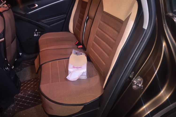 Used Volkswagen Tiguan 2016 300TSI Automatic All-Wheel Drive Fashion Vision Edition Left Rear Seat