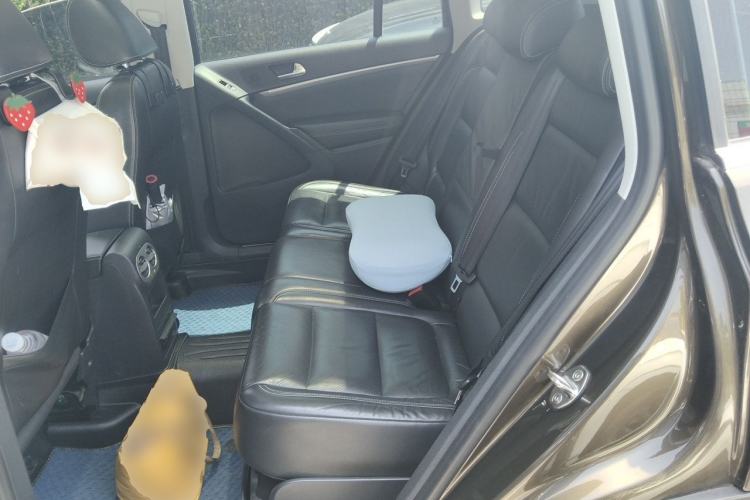 Used Volkswagen Tiguan 2016 300TSI Automatic Two-Wheel Drive Luxury Edition Left Rear Seat