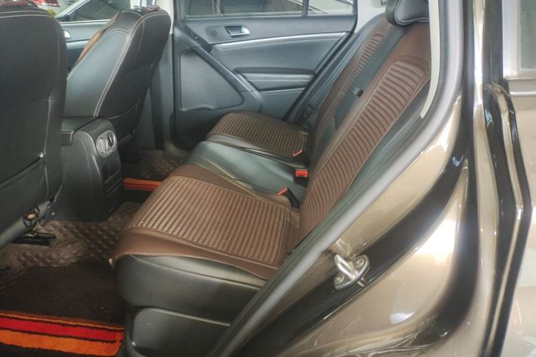 Used Volkswagen Tiguan 2016 300TSI Automatic All-Wheel Drive Fashion Vision Edition Left Rear Seat