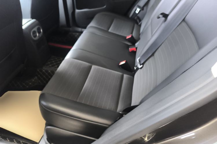 Used Volkswagen Tiguan 2016 300TSI Automatic All-Wheel Drive Fashion Vision Edition Left Rear Seat