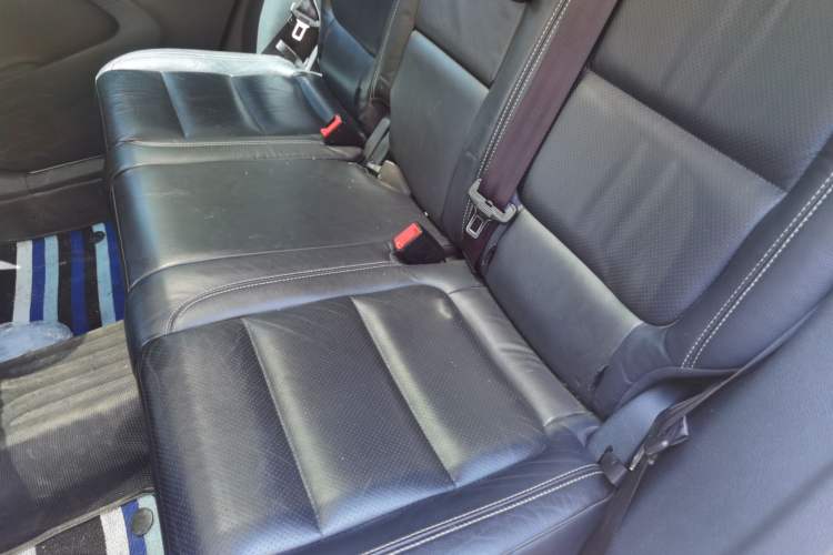 Used Volkswagen Tiguan 2016 300TSI Automatic All-Wheel Drive Luxury Edition Left Rear Seat