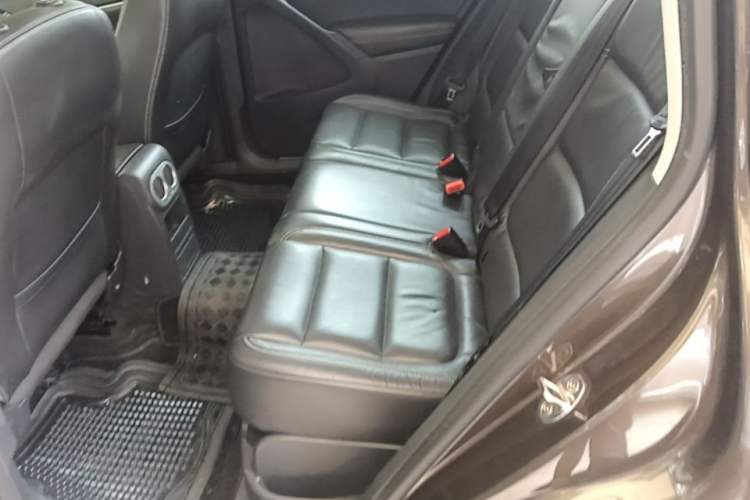 Used Volkswagen Tiguan 2016 300TSI Automatic Two-Wheel Drive Luxury Edition Left Rear Seat