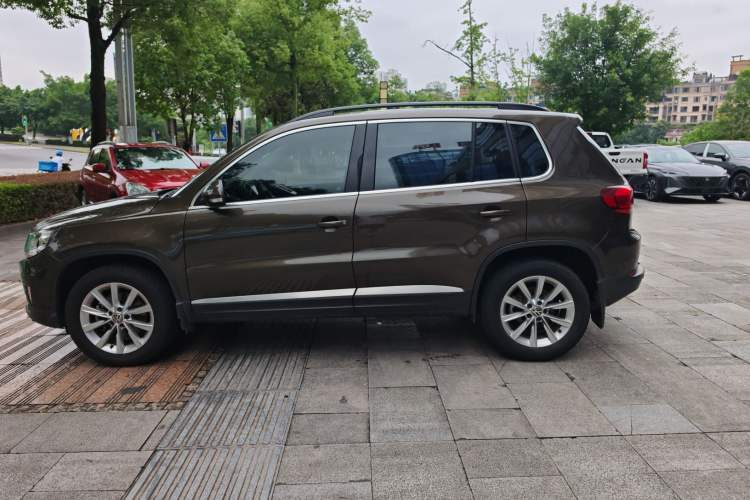 Used Volkswagen Tiguan 2016 280TSI Automatic Two-Wheel-Drive Silk Road Style Edition Left Side