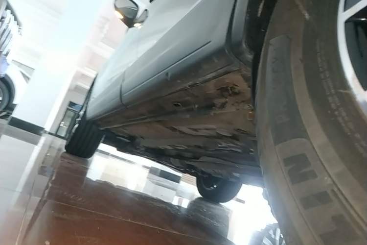 Used Volkswagen Tiguan 2016 300TSI Automatic Two-Wheel Drive Luxury Edition Left Side Sill