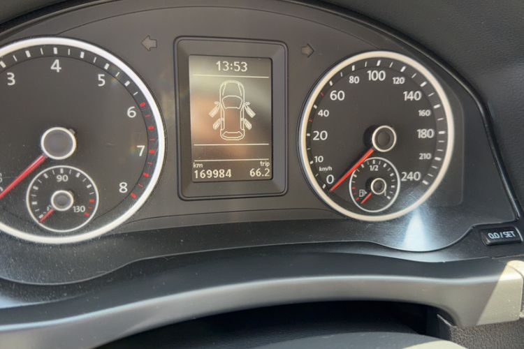 Used Volkswagen Tiguan 2016 280TSI Automatic Two-Wheel-Drive Silk Road Style Edition Odometer Close Up