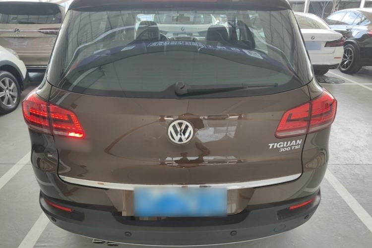 Used Volkswagen Tiguan 2016 300TSI Automatic All-Wheel Drive Luxury Edition Rear